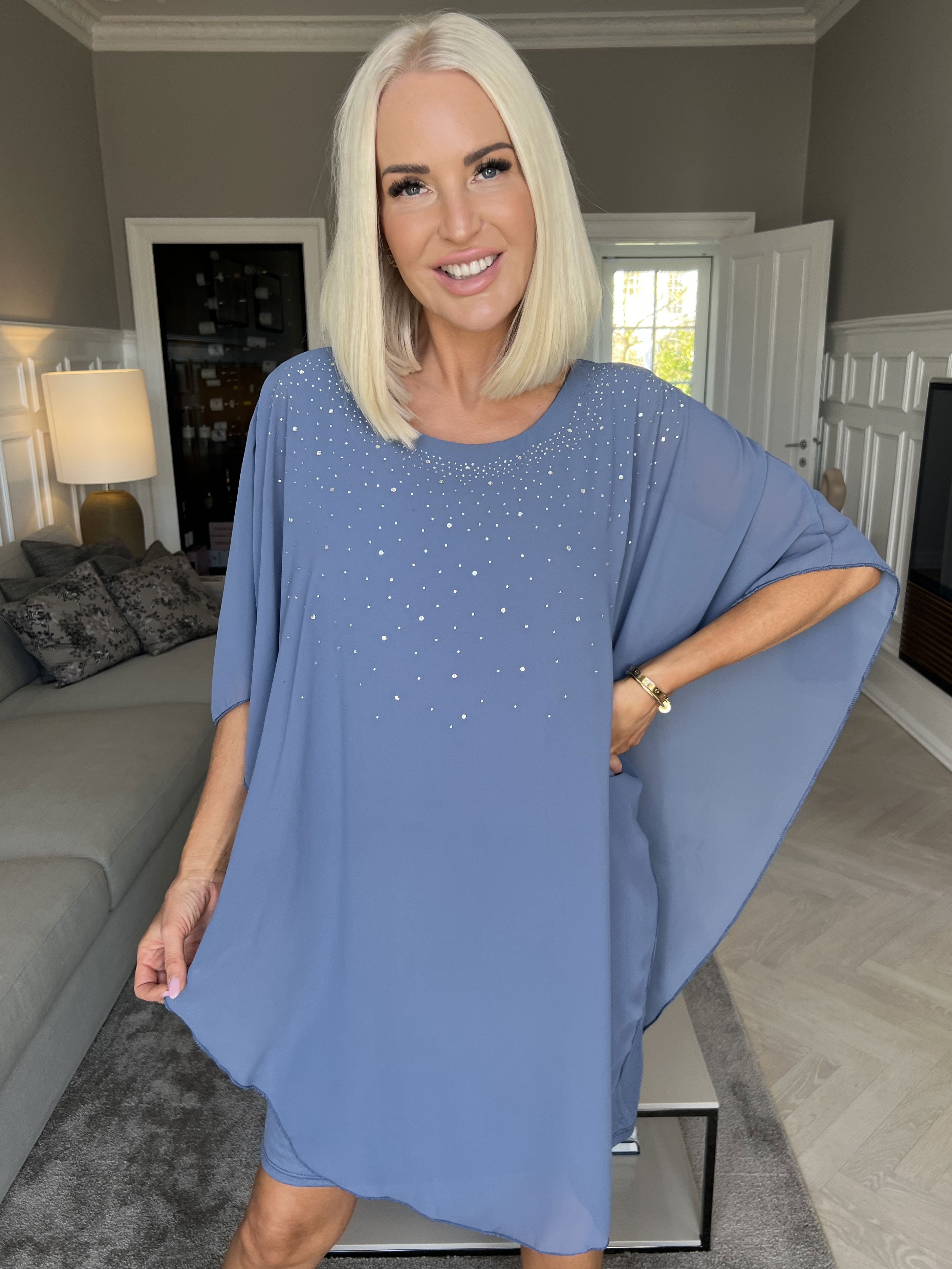 Kenya Crystal - Tunikakjole med chiffonlag og similisten